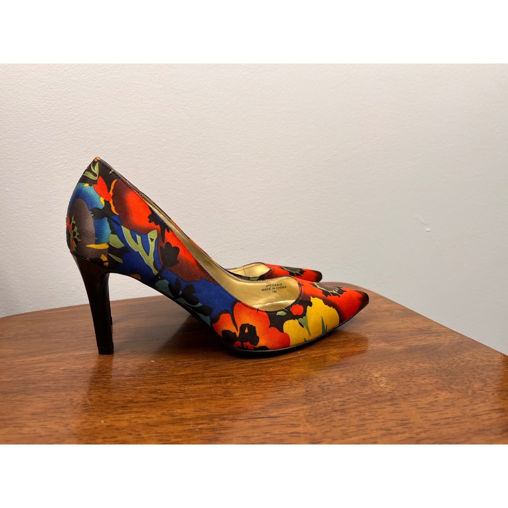 J. Renee Pegasis Floral Pointed Toe Pumps Multi Color Satin Heels Size 7M